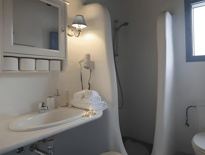 Bathroom 4, Belogna Ikons, South Aegean