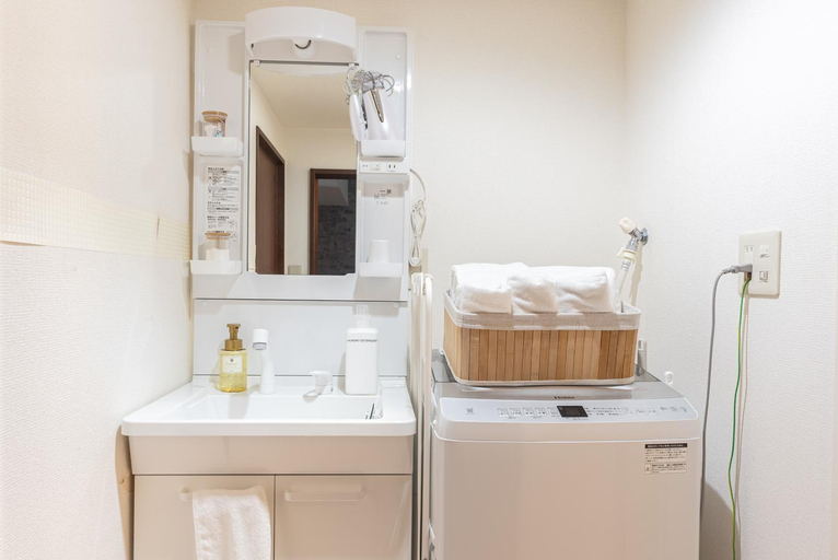 Bathroom 4, Fukuoka apartment, Fukuoka
