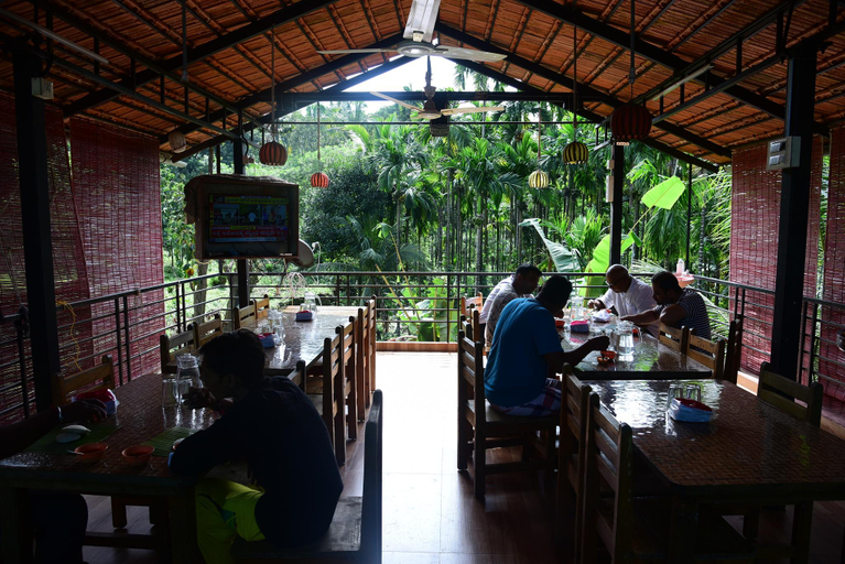 Food & Drinks 4, Jungle Wood House, Uttara Kannada