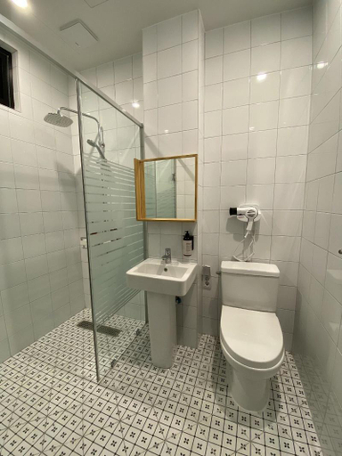 Bathroom 2, Shui Hostel Busan, Jung