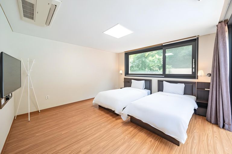 Bedroom, Riverheim Pool Villa, Gapyeong