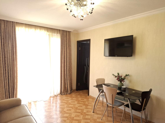 Others 3, Izi's cozy apartment, Tskaltubo