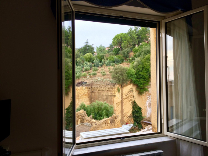 Others 4, B&B CRISPI 53, Agrigento