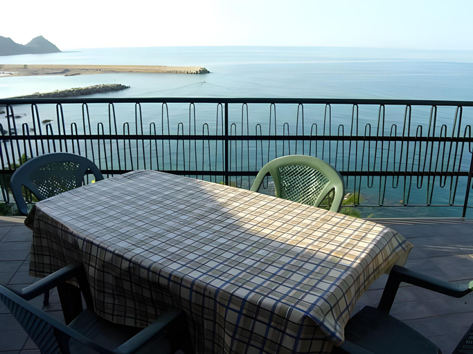 Others 4, Residence Villa Anita, Messina