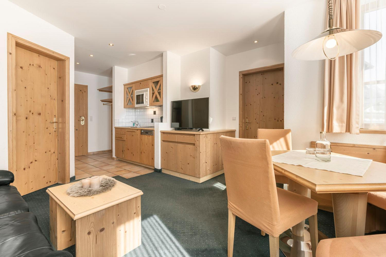 Others 5, Appartements Aurikel Corso, Landeck