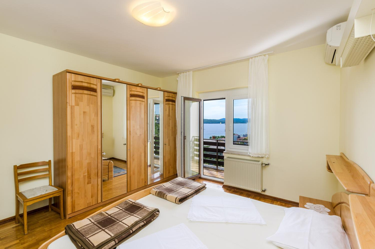 Bedroom 2, VILLA NADA, Crikvenica