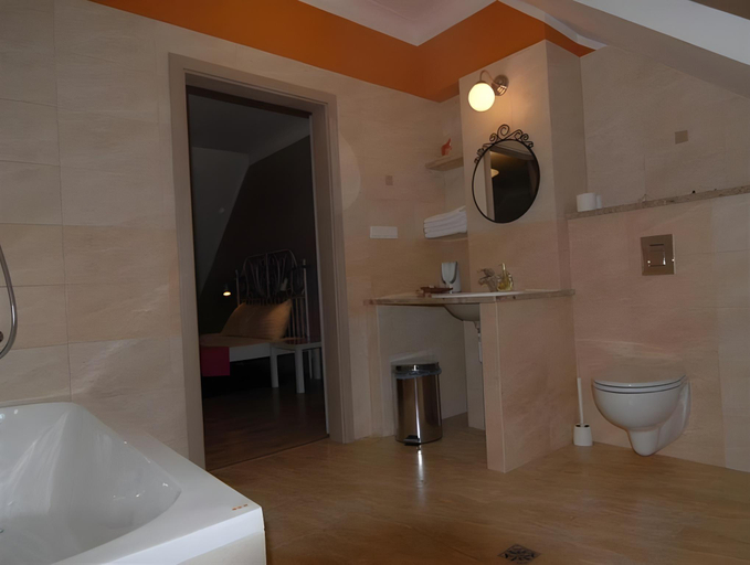 Bathroom 3, Motel u Olka Boczow, Sulęcin