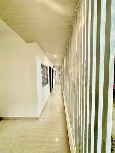 Public Area, Hotel StayBird - Cove Kharadi, Pune