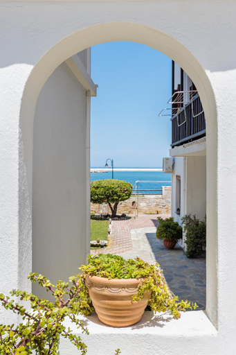 Others 5, Nikolaos studios apartments, Thessaly
