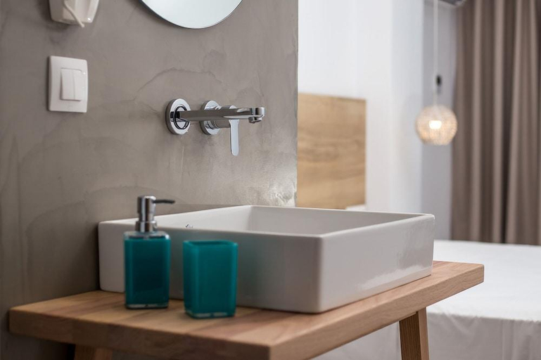 Bathroom 4, Moscha Hotel, South Aegean