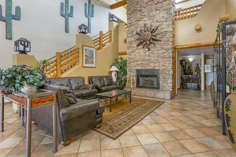 Public Area 2, Best Western Gold Canyon Inn & Suites, Pinal