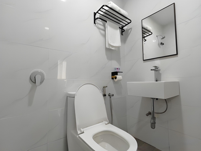 Bathroom, SH GARDEN HOTEL, Tanah Merah