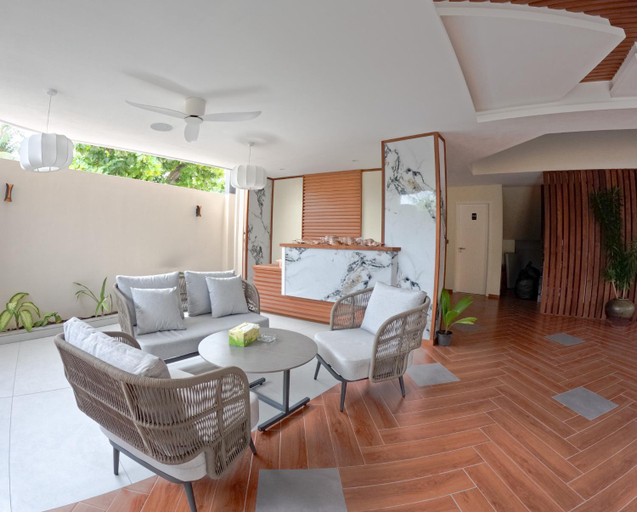 Public Area 4, Aquaraa, Raa Atoll