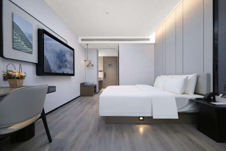 Bedroom 2, Atour Hotel Hangzhou Xiaoshan Railway South Station Xiaoshao Road, Hangzhou