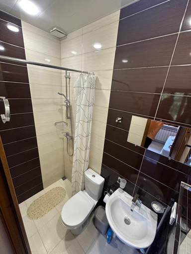 Bathroom, YGG Erevan, Yerevan