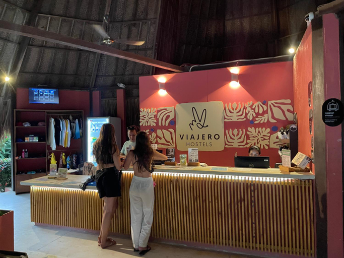 Food & Drinks 4, Merecumbe Hotel, Santa Marta (Dist. Esp.)