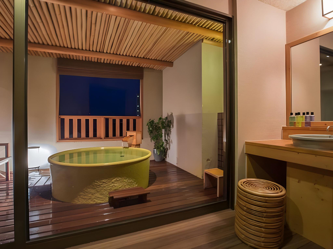 Bathroom 5, Keishokan Sazanamitei, Fukuyama
