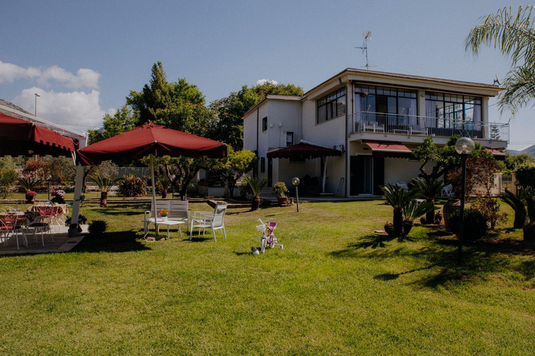 Others 3, Le Vie di Feronia, Latina