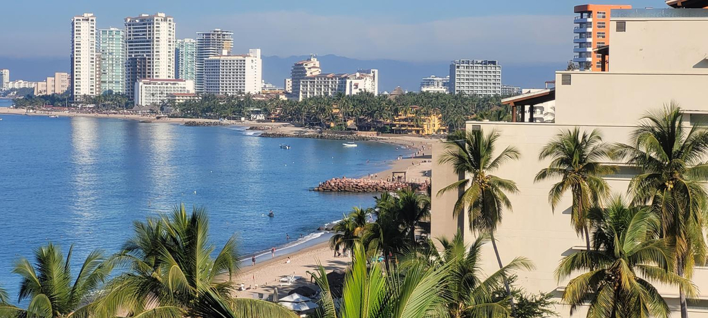 Others 2, Beachfront Harbor 171 Condo Ocean View Pool, Gym WiFi, Puerto Vallarta
