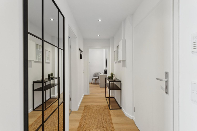 Others 3, SHINY HOMES - Elegant City Apartments, Bielefeld