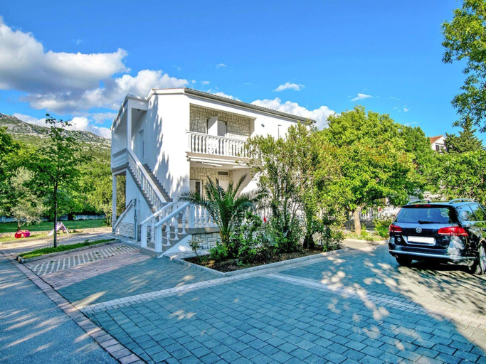 5, Apartment in Seline near Paklenica Park, Starigrad