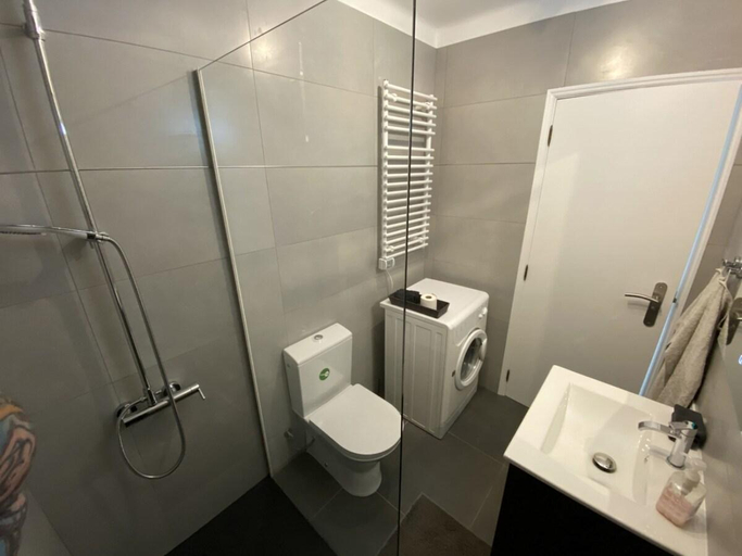 Bathroom 3, Casa Melli with Sunset Oceanview Terrace, Lourinhã