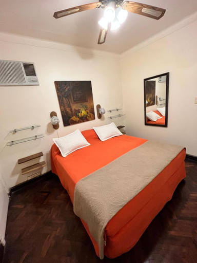 Others 5, B&B La Mendoza, Capital