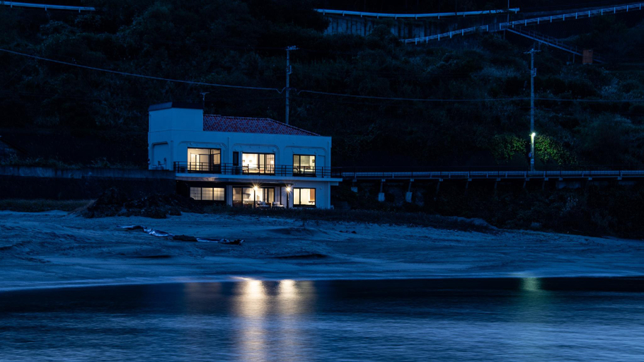 Exterior & Views 2, VACATION VILLA BLUE ARK, Izu