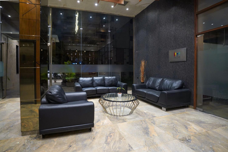 Public Area 2, Hotel Aurus, Ahmadnagar