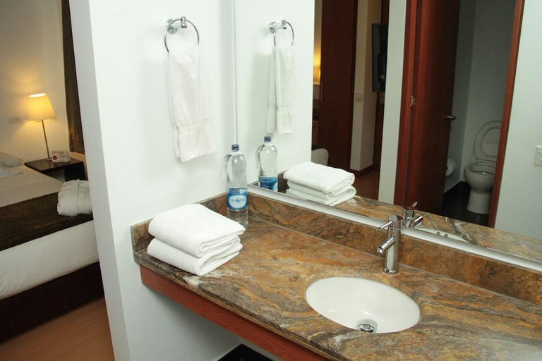 Bathroom 3, Hotel Factory Green Bogota, Cota