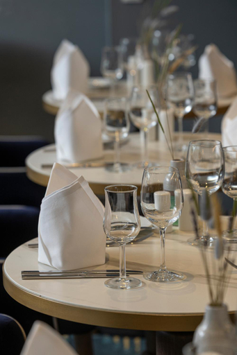 Food & Drinks 4, Hilton Dusseldorf, Düsseldorf