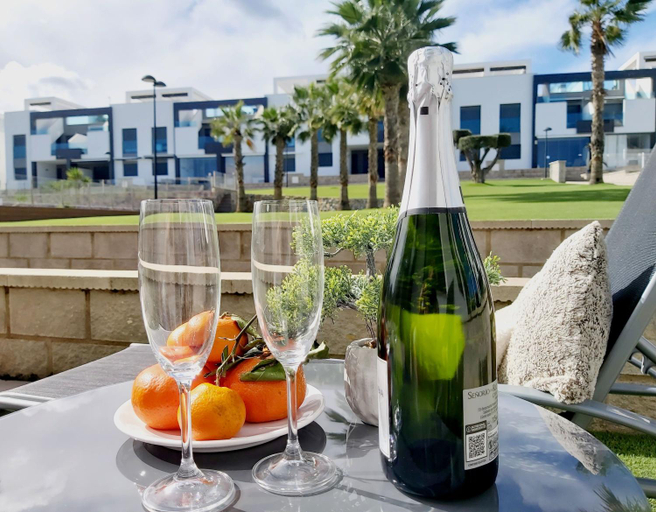 Food & Drinks 5, OASIS BEACH apartments, Alicante
