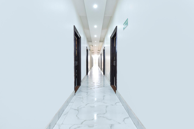Public Area 2, Fabhotel Prime Shubh ISBT, Dehradun