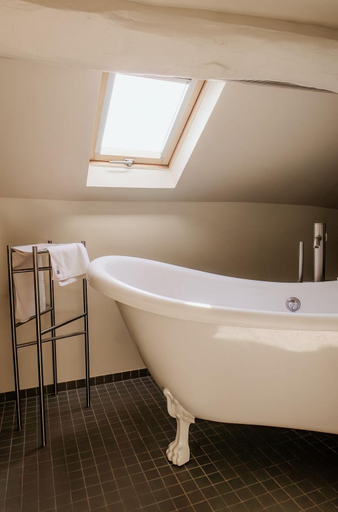 Bathroom 3, Hotel Restaurant La Musardiere, Eure