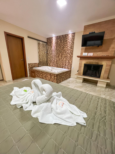 Bedroom 2, Chales Elliotti, Camanducaia