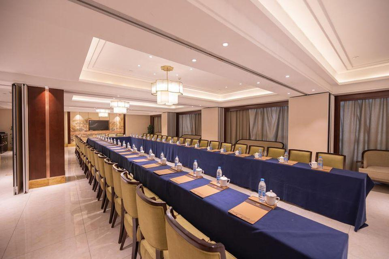 Business Facilities