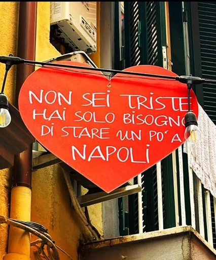 Others 4, LA CASA BLU, Napoli