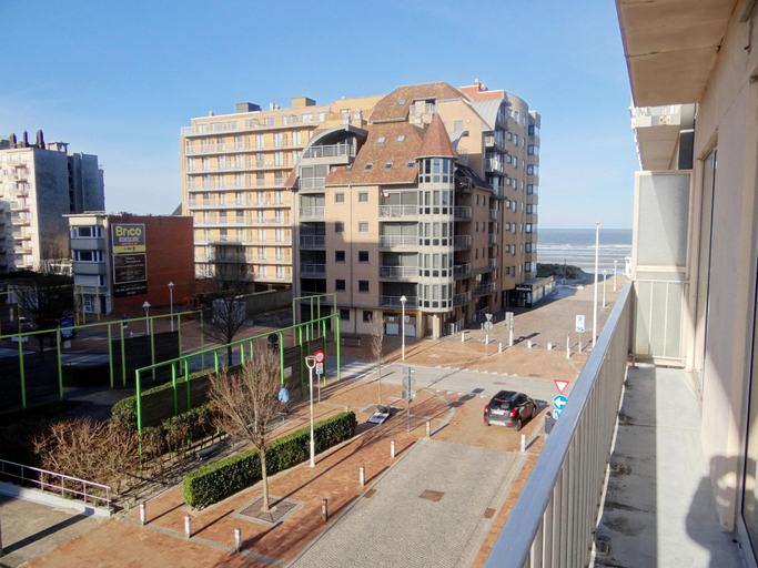 Others 4, Apartment in Nieuwpoort near the Beach, West-Vlaanderen