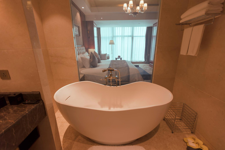 Bathroom 5, Dongwu New Century Grand Hotel Huzhou, Huzhou