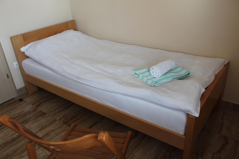 Bedroom 2, Prenociste "Magnus", Slavonski Brod