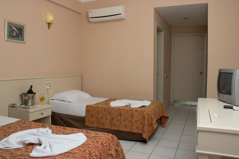 Bedroom 2, Ares Dream Hotel, Kemer
