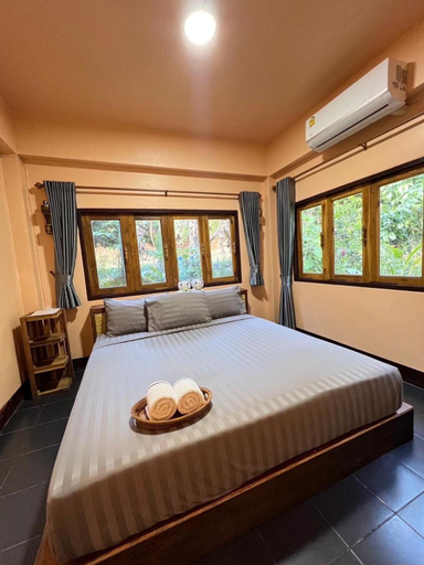 Bedroom 2, Him Doi Villa ฮิมดอยวิลล่า, Bo Klue