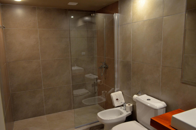 Bathroom 5, Bosque del Nahuel, Bariloche