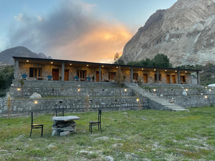 Others 4, Sarai Silk Route Hotel, Northern Areas