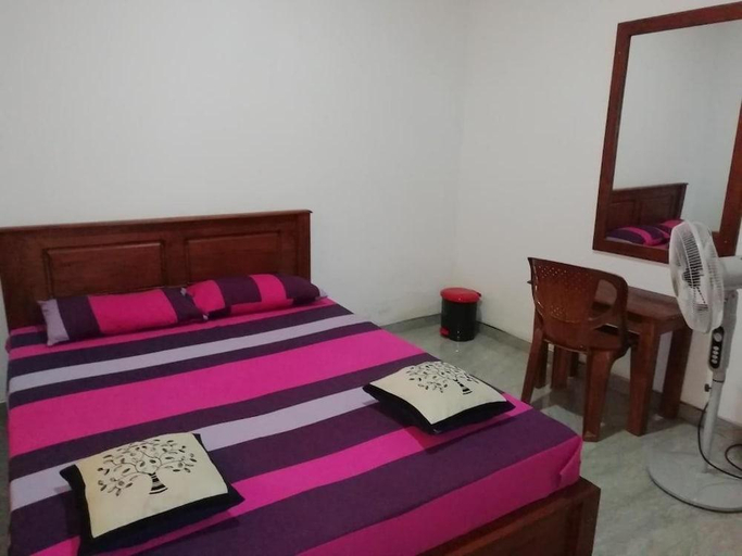 Bedroom 2, Hotel New Eye, Dambulla