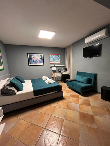Bedroom 2, Naples Luxury Suites B&B, Napoli