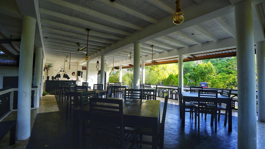 Food & Drinks 4, Jungle Nature Villa, Dambulla