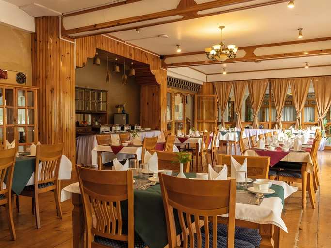 Food & Drinks 5, Tiger Nest Resort, Tsento