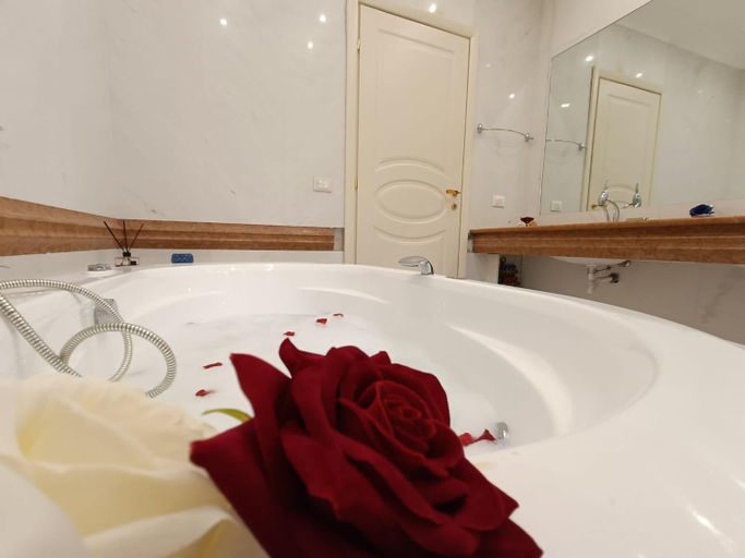 Bathroom 3, B&B Estea Tropea, Vibo Valentia