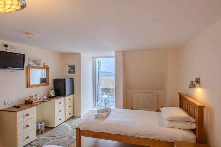 Others 5, The Penellen guest accommodation room only, Cornwall
